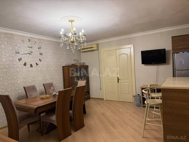 Продаётся 3-комн. вторичка 75 м², Ясамальский р., photo 3 from 15