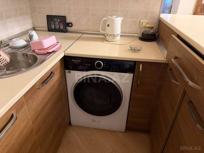 Продаётся 3-комн. вторичка 75 м², Ясамальский р., photo 8 from 15