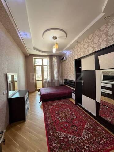 Сдаётся 3-комн. новостройка 135 м², м. Низами, photo 7 from 16