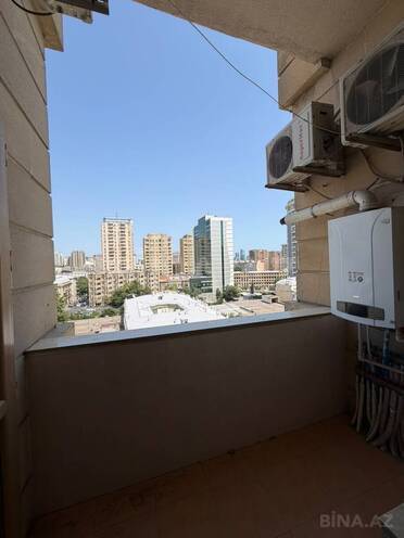 Сдаётся 3-комн. новостройка 135 м², м. Низами, photo 12 from 16