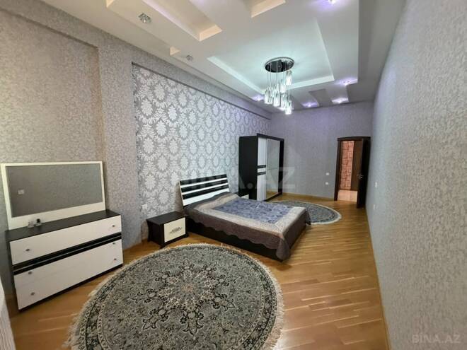 Сдаётся 3-комн. новостройка 135 м², м. Низами, photo 4 from 16