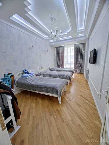 Продаётся 3-комн. новостройка 143 м², м. Нариман Нариманов, photo 13 from 20