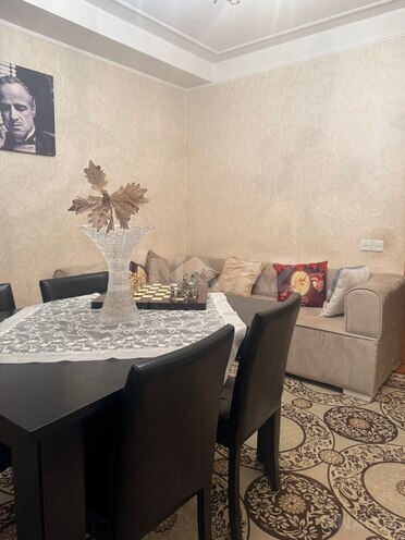 Satılır 3 otaqlı köhnə tikili 80 m², Xalqlar Dostluğu m., photo 3 from 13
