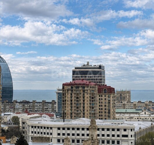 Продается 3-комн. новостройка 110 м², м. 28 мая, photo 1 from 19