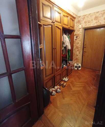 Продаётся 2-комн. вторичка 55 м², м. Иншаатчылар, photo 13 from 17