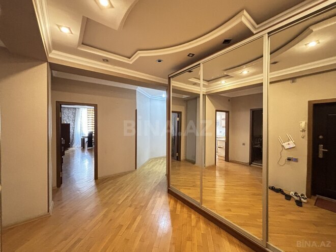Сдаётся 2-комн. новостройка 110 м², м. Низами, photo 13 from 15