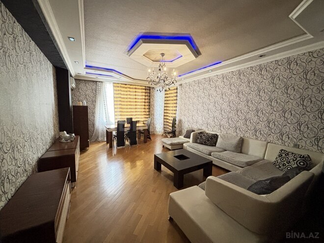 Сдаётся 2-комн. новостройка 110 м², м. Низами, photo 3 from 15
