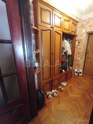 Продаётся 2-комн. вторичка 55 м², м. Элмляр Академиясы, photo 16 from 17
