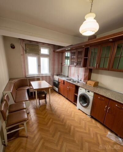 Satılır 4 otaqlı köhnə tikili 120 m², Gənclik m., photo 5 from 12