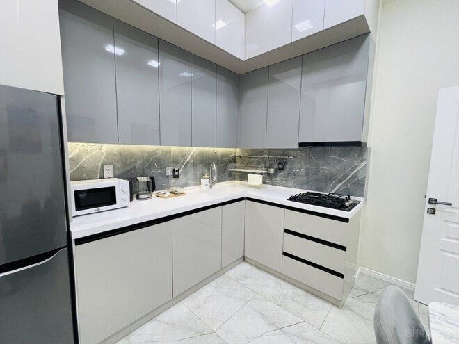 Сдаётся 3-комн. новостройка 90 м², м. Гянджлик, photo 5 from 19