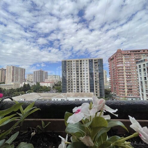 Сдаётся 3-комн. новостройка 90 м², м. Гянджлик, photo 17 from 19