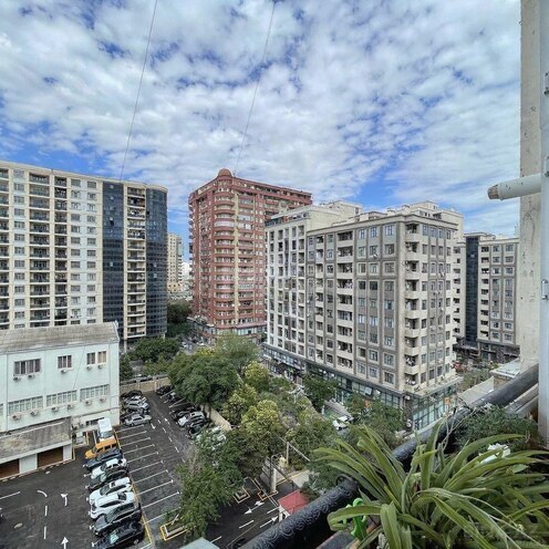 Сдаётся 3-комн. новостройка 90 м², м. Гянджлик, photo 18 from 19