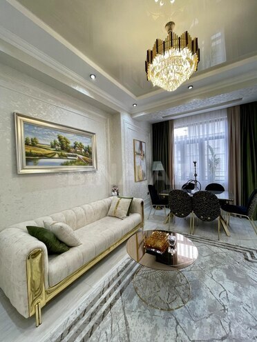 Satılır 3 otaqlı yeni tikili 75 m², 28 May m., photo 1 from 17