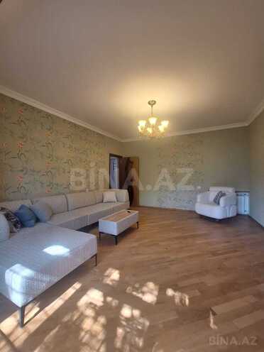 Сдаётся 4-комн. вторичка 120 м², м. Элмляр Академиясы, photo 1 from 15