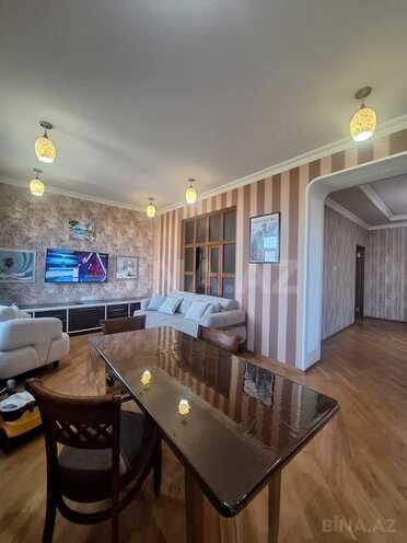 Сдаётся 4-комн. вторичка 120 м², м. Элмляр Академиясы, photo 4 from 15