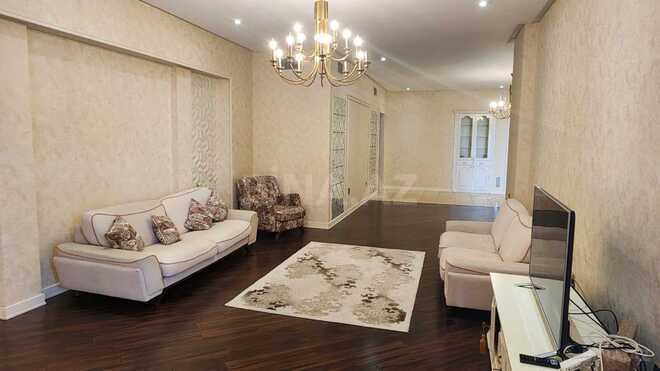 Satılır 4 otaqlı yeni tikili 186 m², Nizami m., photo 3 from 25
