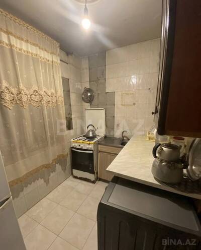 Satılır 3 otaqlı köhnə tikili 75 m², Bakmil m., photo 12 from 13
