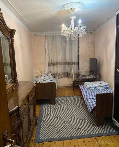Satılır 3 otaqlı köhnə tikili 75 m², Bakmil m., photo 8 from 13