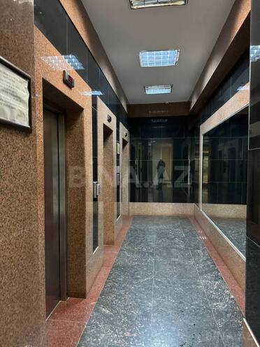 Сдаётся 5-комн. офис 225 м², м. Низами, photo 21 from 29