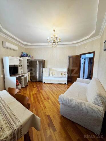 Satılır 2 otaqlı köhnə tikili 38 m², Elmlər Akademiyası m., photo 1 from 11