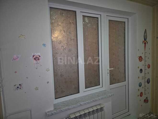 Продаётся 3-комн. вторичка 55 м², Бинагадинский р., photo 7 from 11