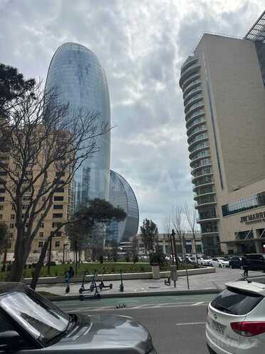 Satılır 3 otaqlı ofis 189 m², Xətai r., photo 1 from 13
