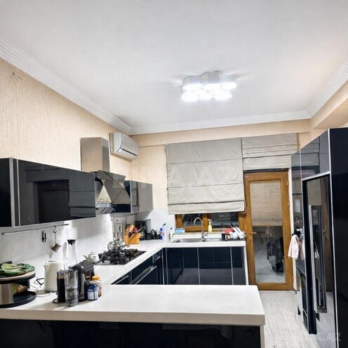 Satılır 4 otaqlı yeni tikili 210 m², 28 May m., photo 5 from 15