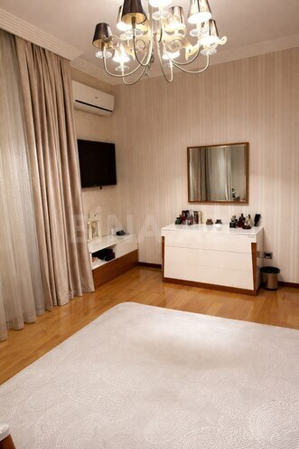 Satılır 4 otaqlı yeni tikili 210 m², 28 May m., photo 8 from 15