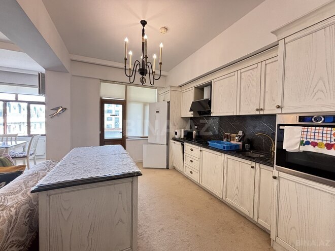 Сдаётся 3-комн. новостройка 130 м², м. Нариман Нариманов, photo 10 from 18