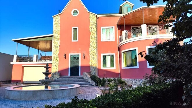 Satılır 8 otaqlı həyət evi/bağ evi 450 m², Şüvəlan q., photo 1 from 32