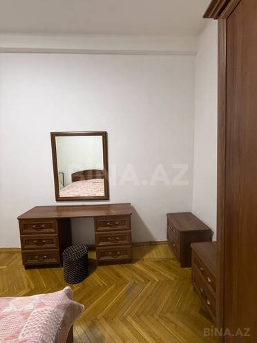 İcarəyə verilir 2 otaqlı köhnə tikili 60 m², 28 May m., photo 12 from 17
