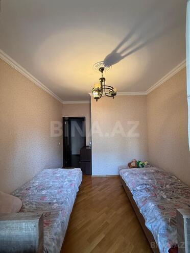 Продаётся 3-комн. вторичка 80 м², м. Ази Асланов, photo 8 from 20