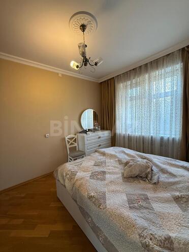 Продаётся 3-комн. вторичка 80 м², м. Ази Асланов, photo 7 from 20