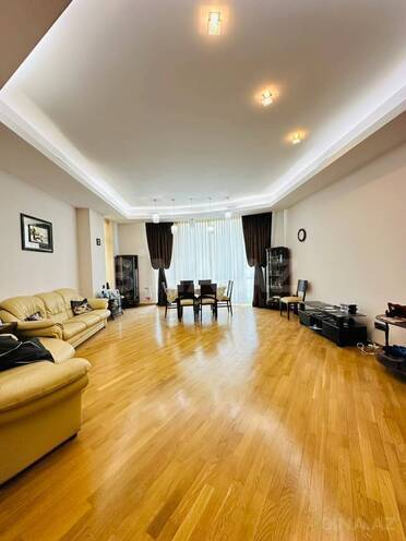 Сдаётся 3-комн. новостройка 150 м², м. Сахил, photo 3 from 14