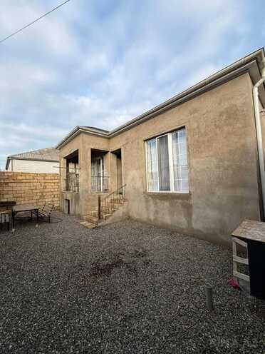 Satılır 4 otaqlı həyət evi/bağ evi 135 m², Saray q., photo 1 from 15