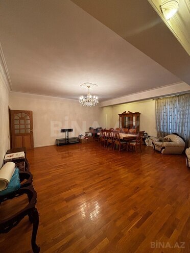 Satılır 4 otaqlı yeni tikili 170 m², Sahil m., photo 1 from 23