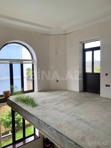 Продаётся 8-комн. дом/дача 404 м², photo 19 from 24