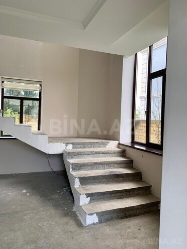 Продаётся 8-комн. дом/дача 404 м², photo 10 from 24