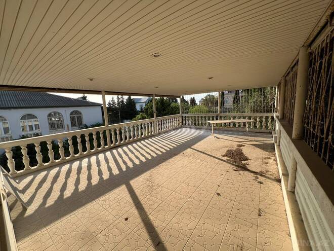 Satılır 8 otaqlı həyət evi/bağ evi 320 m², Novxanı q., photo 28 from 32