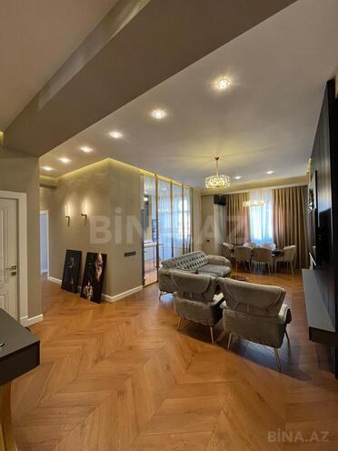 Satılır 3 otaqlı yeni tikili 120 m², 8 Noyabr m., photo 1 from 11