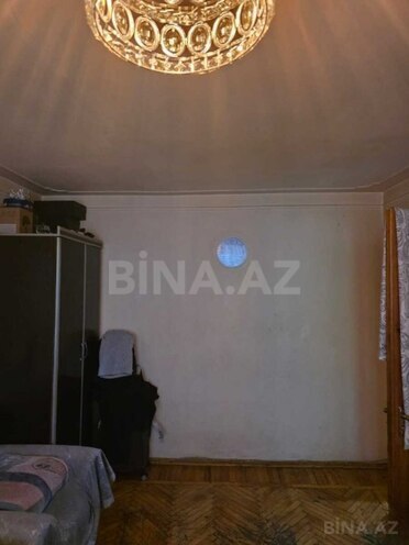 Satılır 1 otaqlı köhnə tikili 30 m², İnşaatçılar m., photo 7 from 12