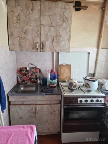 Satılır 1 otaqlı köhnə tikili 30 m², İnşaatçılar m., photo 5 from 12