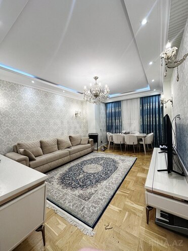 Продаётся 2-комн. новостройка 87 м², м. Ази Асланов, photo 1 from 14