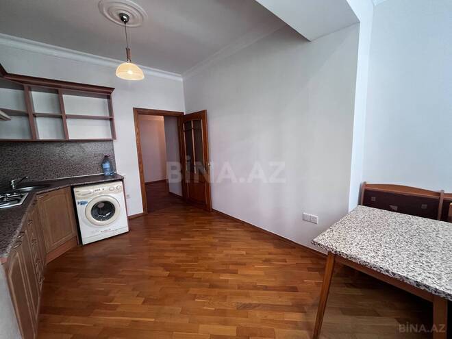 Сдаётся 2-комн. новостройка 80 м², м. Низами, photo 3 from 14