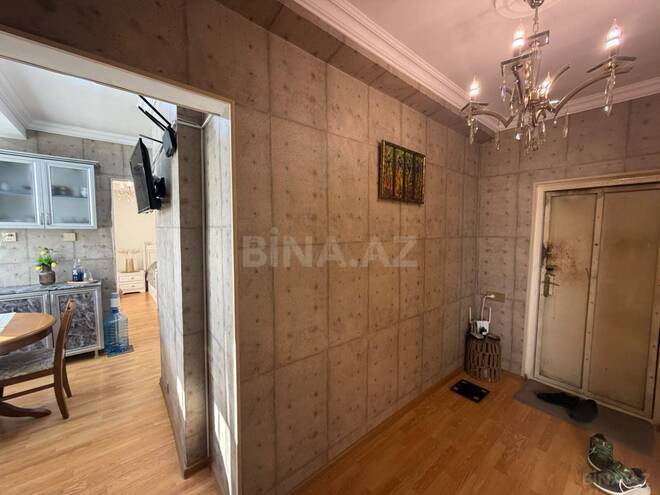 Satılır 3 otaqlı köhnə tikili 70 m², Qara Qarayev m., photo 18 from 27