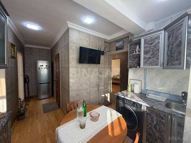 Satılır 3 otaqlı köhnə tikili 70 m², Qara Qarayev m., photo 19 from 27
