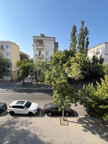 Satılır 1 otaqlı köhnə tikili 36 m², 28 May m., photo 8 from 9