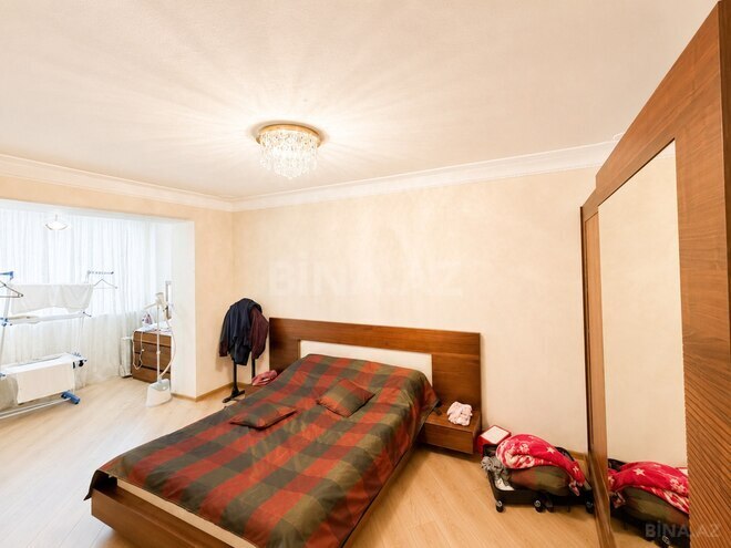 Satılır 4 otaqlı köhnə tikili 90 m², Yasamal q., photo 5 from 21