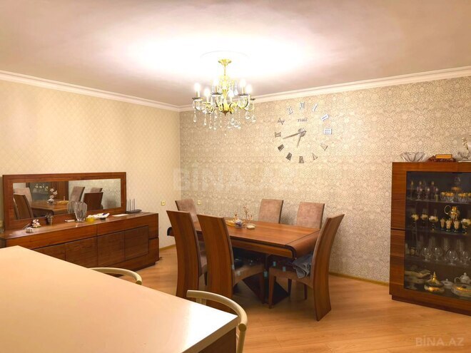 Satılır 4 otaqlı köhnə tikili 90 m², Yasamal q., photo 7 from 21