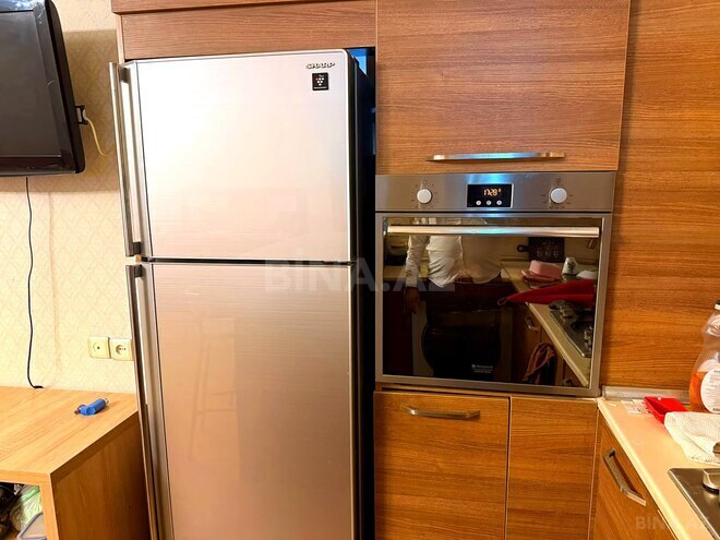 Satılır 4 otaqlı köhnə tikili 90 m², Yasamal q., photo 19 from 21